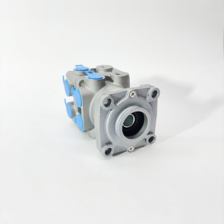 Кран тормозной главный (ножного тормоза) ТАТА 613 Е3 (264143700147)