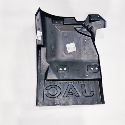 Брызговик передний правый JAC N56 N75 N80 (8403201LE010)