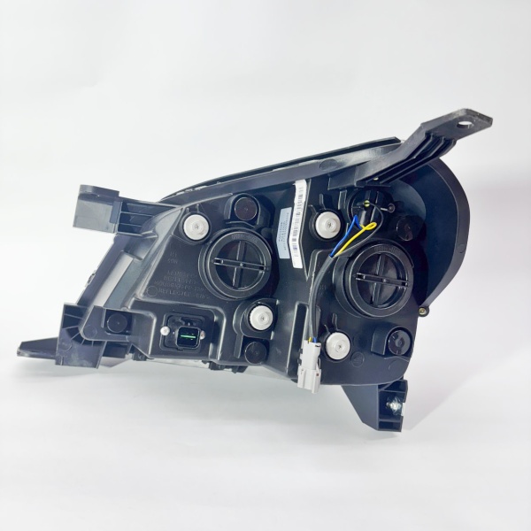 Фара передняя правая FOTON Tunland рестайлинг  (P1371010104A0)