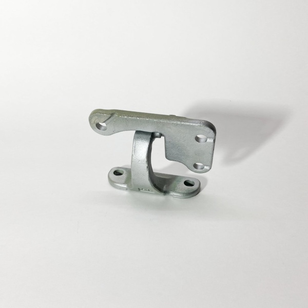 Петля двери левая FOTON 1128 S120 (L1610110100A0)