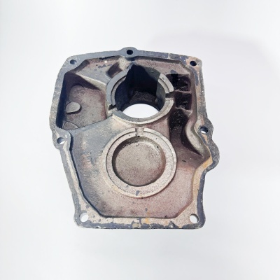 Крышка КПП задняя FOTON 1039 1049С Aumark (КПП тип 521T5EC) (N-1701521-01A)