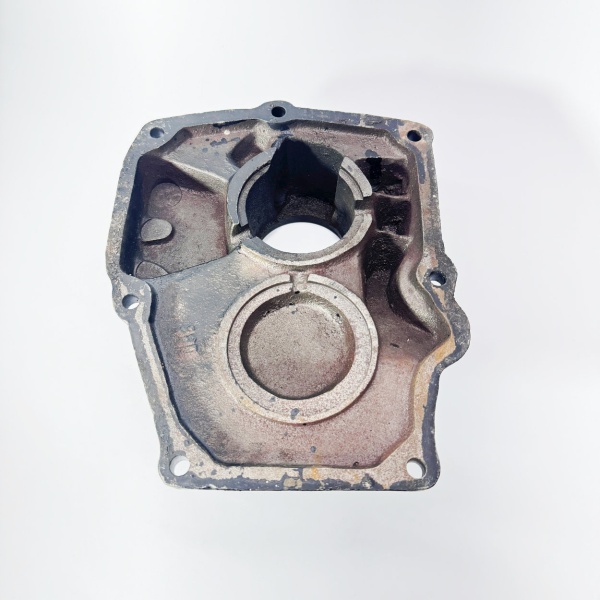 Крышка КПП задняя FOTON 1039 1049С Aumark (КПП тип 521T5EC) (N-1701521-01A)