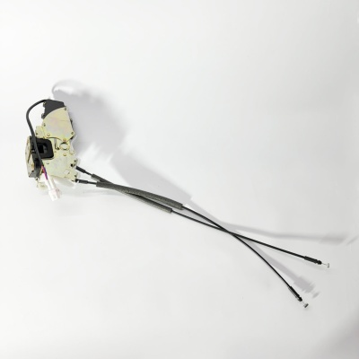 Замок двери правый (в сборе) DONGFENG C120N/L (6105010-G01204D)