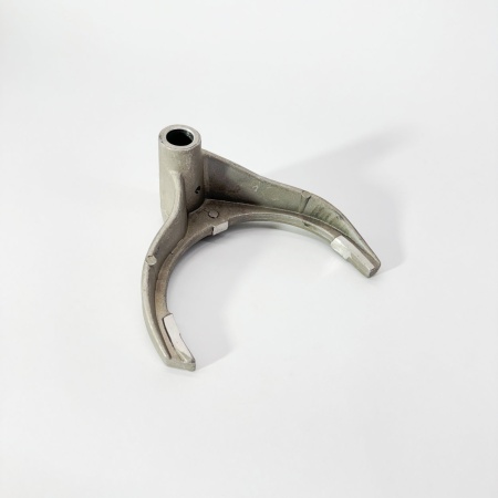 Вилка переключения 1/2 передачи FOTON 1039 Aumark 1049С (N-1702231-01A)