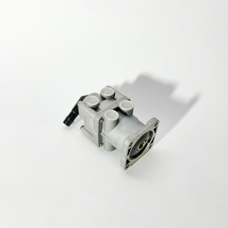 Кран тормозной подпедальный FOTON 1099 5122 3251 (1417035500003)