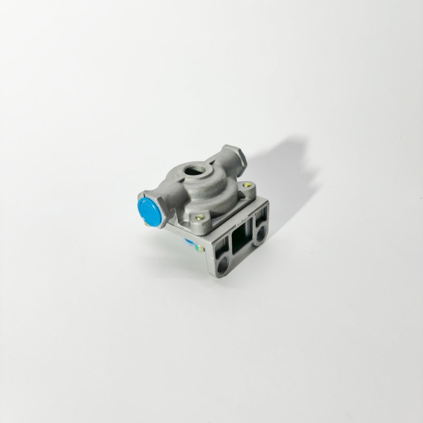 Клапан быстрого растормаживания DONGFENG C80N, C120L/N (3533N1-010)