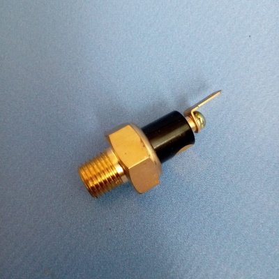 Датчик давления масла BAW 1044 Е2 YUEJIN 1041 (BP10443760005)