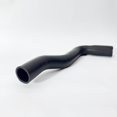 Патрубок радиатора нижний ISUZU NQR75 NQR90 NPR75 (дв. 4HK1-T) (длинный) (BOSKET) (8973305300)