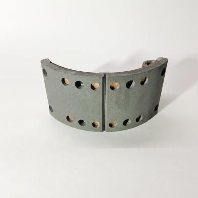 Колодка тормозная задняя FOTON 1061 1069 1093 1099 (D38мм) (2401.31G1-085/185)