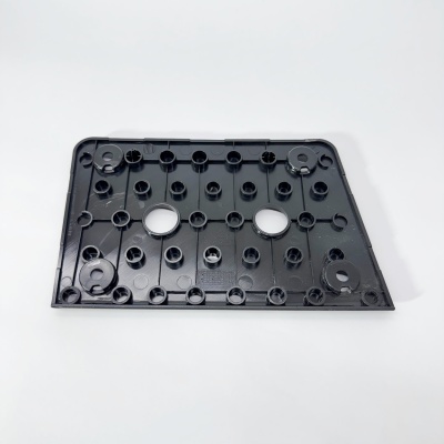 Накладка подножки правая FOTON 1128 S120 (L1845011200A0)