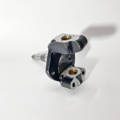 Кулак поворотный правый FOTON 1061 1069 (в сборе с втулками с АБС) (1056PE-3001031)