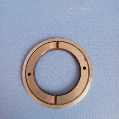 Полукольца КПП BAW 1044 Е3 (LG528-1701340)