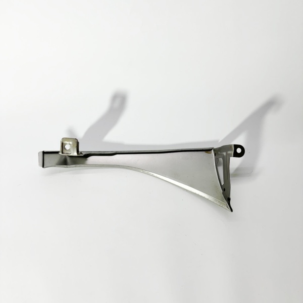 Накладка фары боковая правая FOTON 1039 1041 1049А 1049С 1069 1089 5121 (1B18053000164)