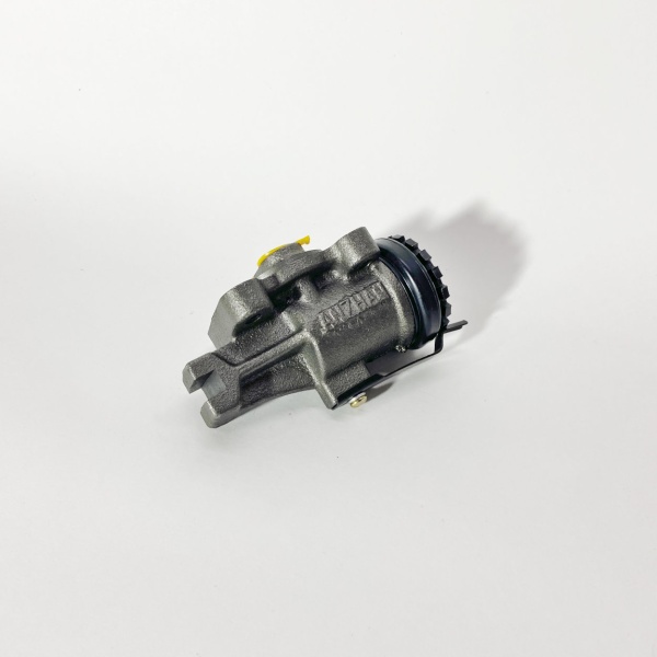 Цилиндр тормозной переднего колеса задний FAW 1041 (без прокачки) (3501320-B1, 3501315-B1)