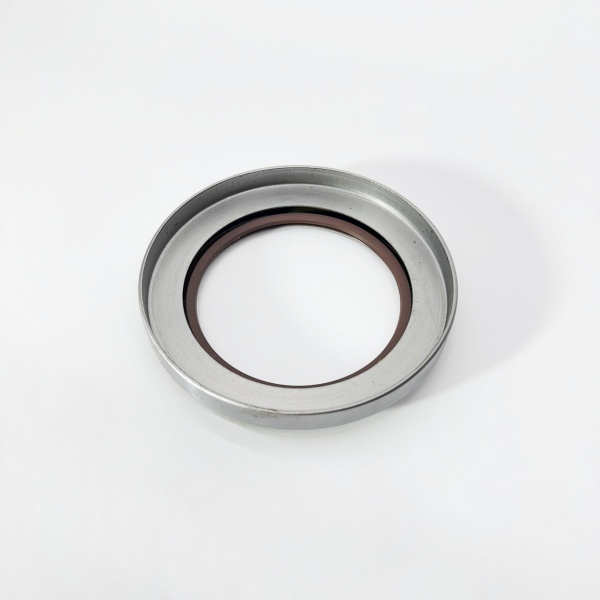 Сальник ступицы задней внутренний FOTON 1051 5049 5059 (80х113х12/23) (8943363160)