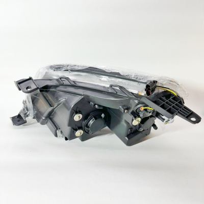 Фара передняя правая FOTON Tunland (без корректора) (P1371010002A0)