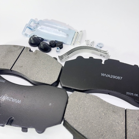 Колодки тормозные передние/задние дисковые FOTON 4189 (к-т 4шт) (YD3501-SP22-040)