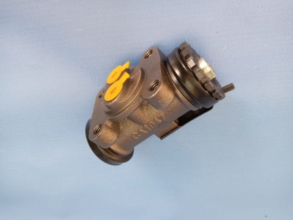 Цилиндр тормозной переднего колеса задний FAW 1041 (без прокачки) (3501320-B1, 3501315-B1)