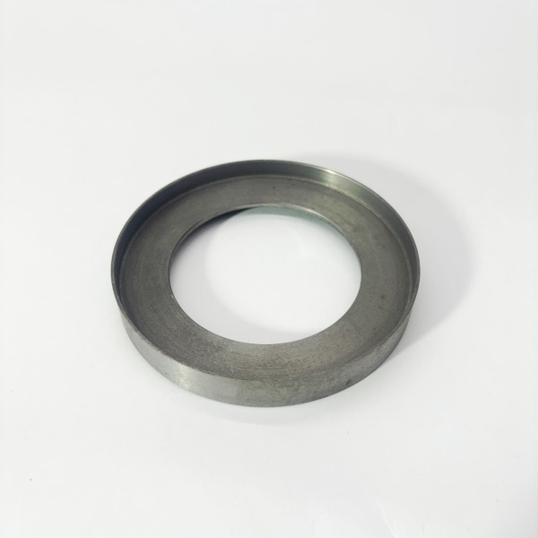 Обойма сальника передней ступицы FOTON 1128 (3100DEKHD-3001027)