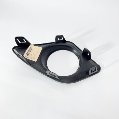 Накладка декоративная правой противотуманной фары FOTON Tunland (P1531010020A0)