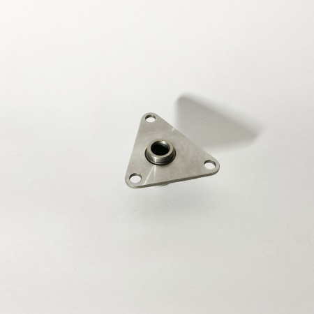 Ось шестерни газораспределения ISUZU NQR71 NQR75 "С" (BOSKET) (8973500210)