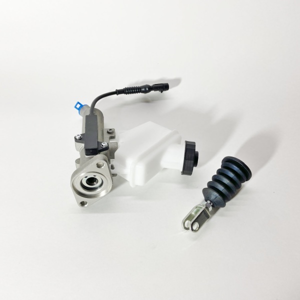 Цилиндр сцепления главный FOTON 1126 (M4163030200A0)