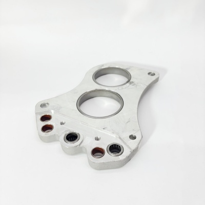 Пластина опорная промежуточная КПП JAC N35 Sollers Atlant (Z-1701840-00-00)