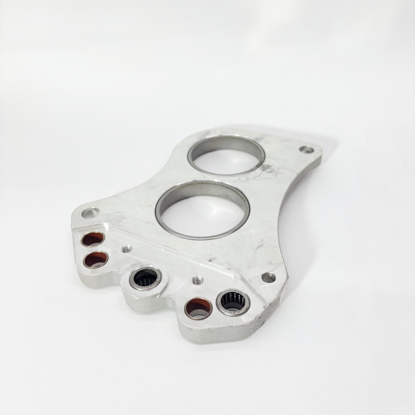 Пластина опорная промежуточная КПП JAC N35 Sollers Atlant (Z-1701840-00-00)