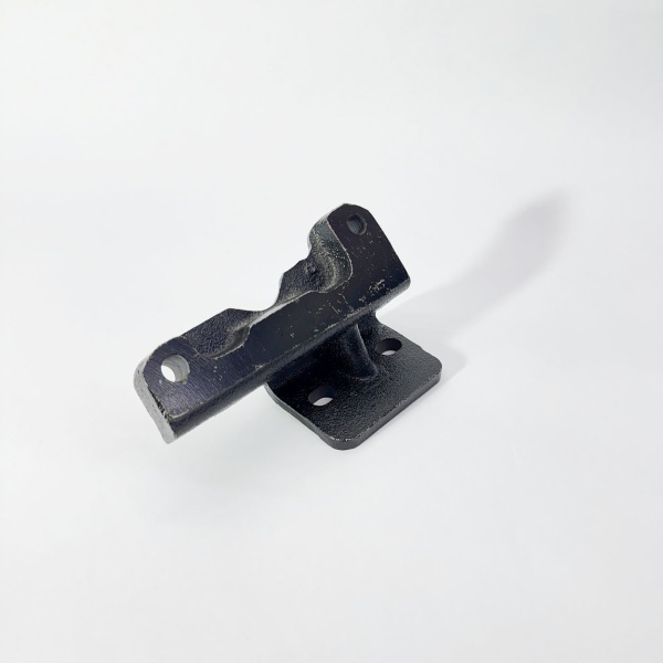 Кронштейн крышки топливного фильтра FOTON 1041 1049А 1069 1093 1099 (T75020006)