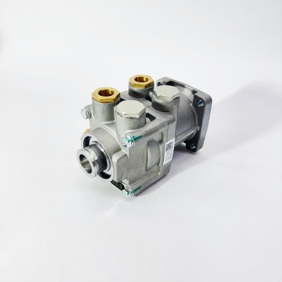 Кран тормозной подпедальный JAC N80 N90 N120 КАМАЗ Компас-9/12 (3514010LE031XZ)